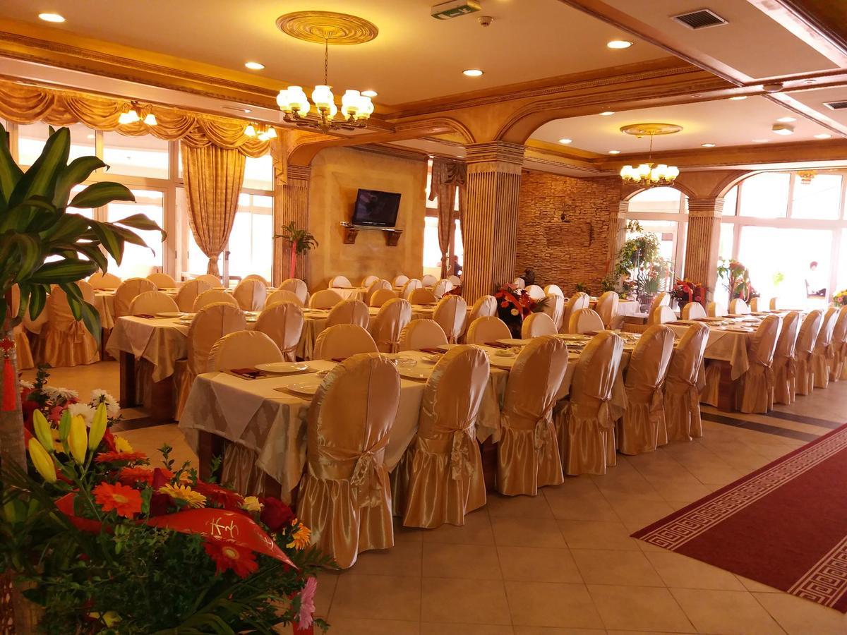 Hotel & Restaurant Great Wall - Airport SJJ Exterior foto