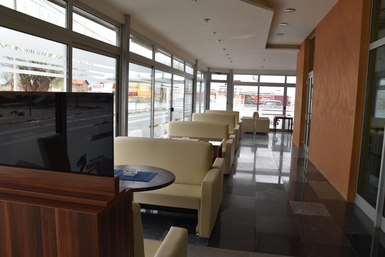 Hotel & Restaurant Great Wall - Airport SJJ Exterior foto